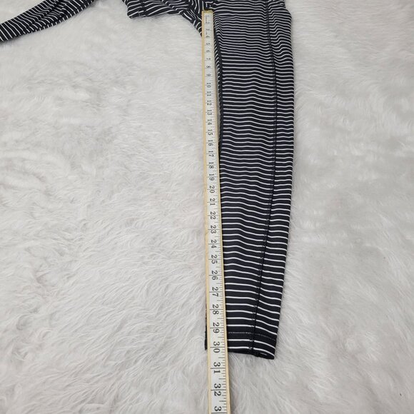 Lululemon Speed Tight II Parallel Stripe Black White Leggings 6 - Picture 7 of 13